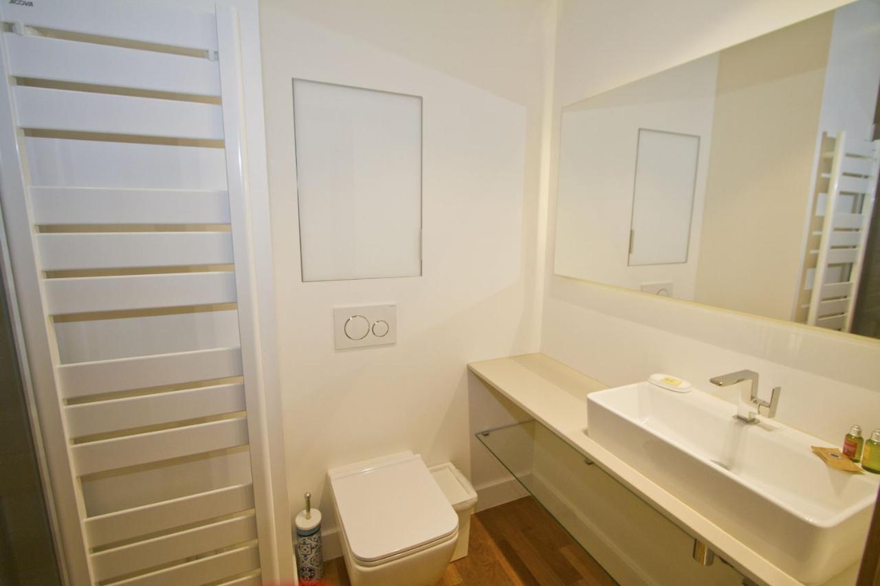 Sea View- Easy Home Booking Nice Buitenkant foto